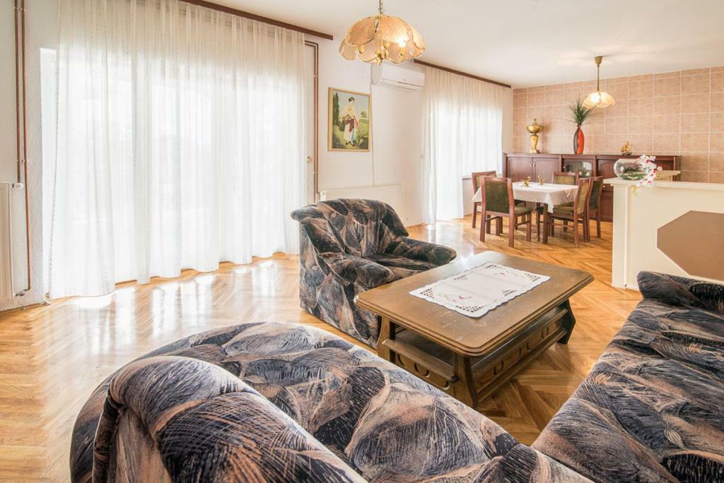 Beljan Apartments Krk Town Kültér fotó